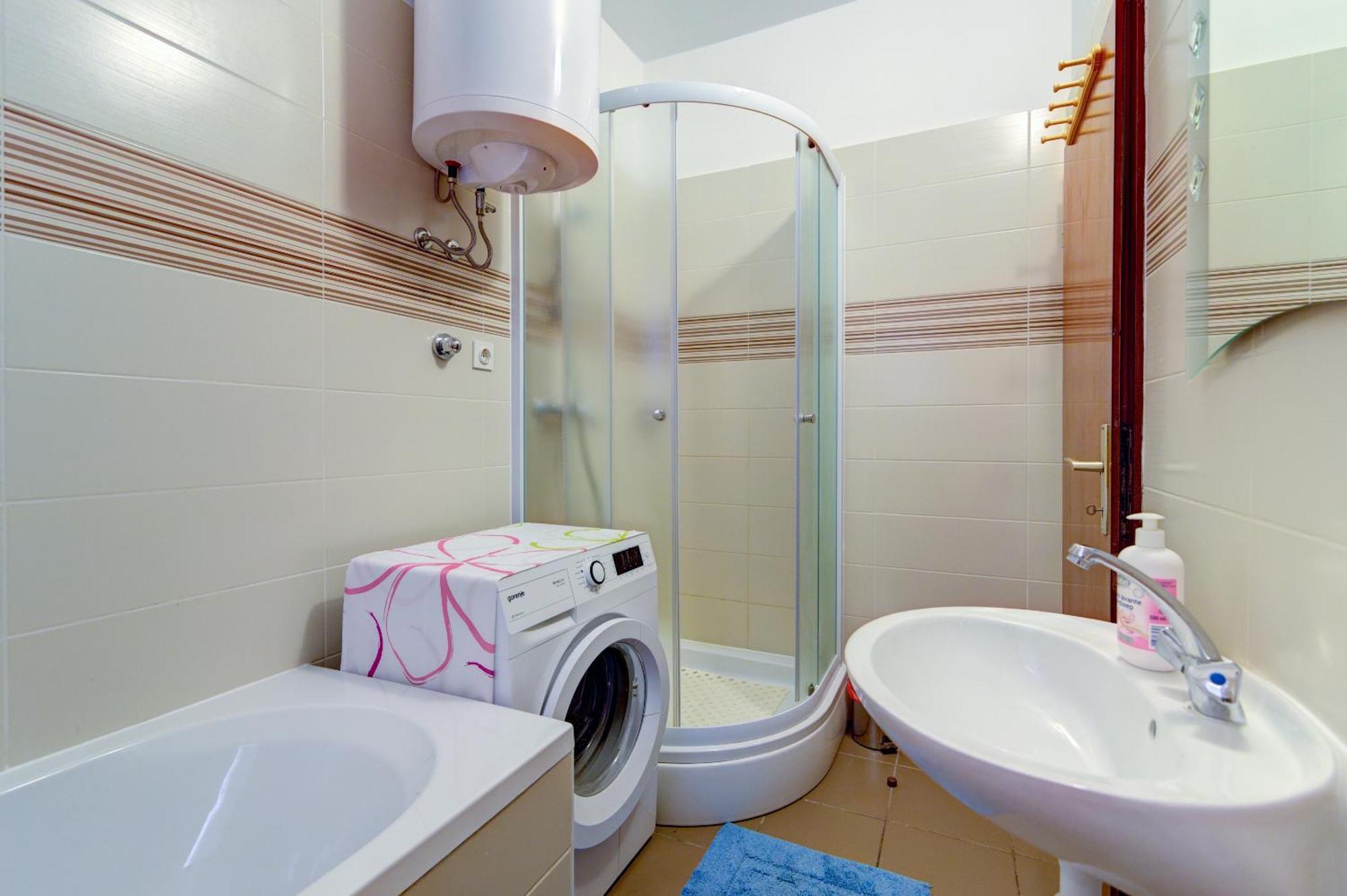 Apartman Erika セニ エクステリア 写真